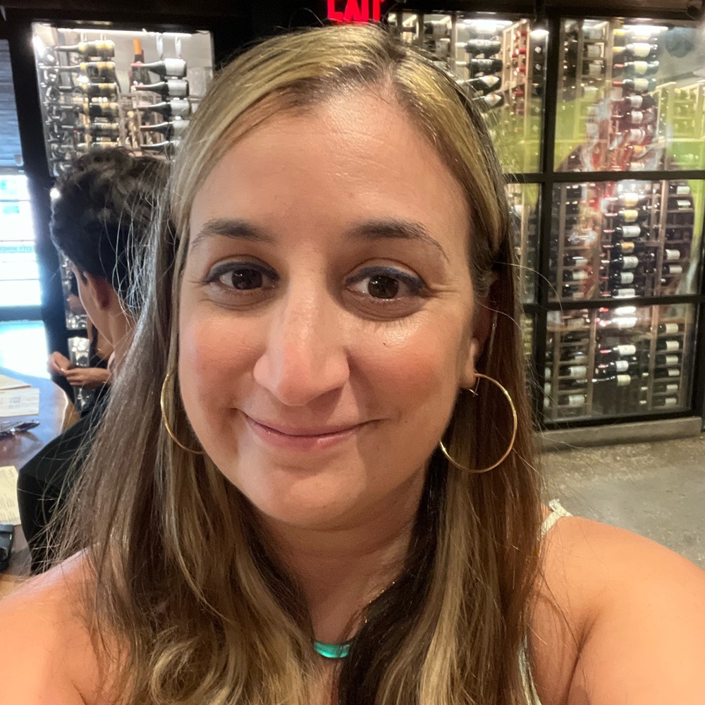 Meet your Posher, Emily